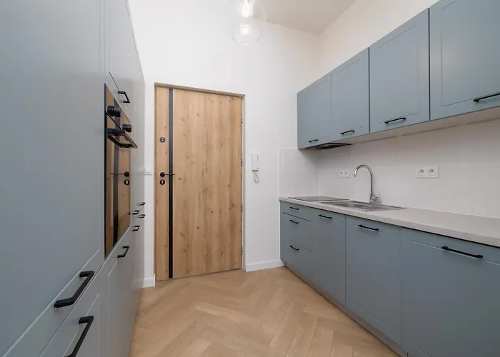 With Balcony - Berka Joselewicza 5 شقة *